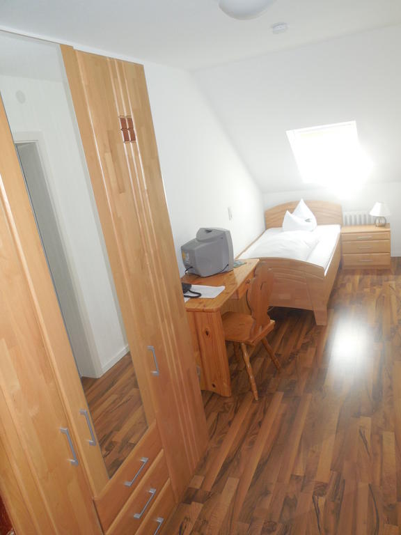 Hotel Garni Am Hechenberg Mainz Kamer foto